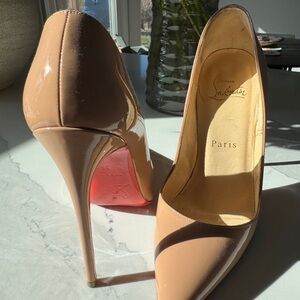 Christian Louboutin So Kate Nude Patent Leather Pumps